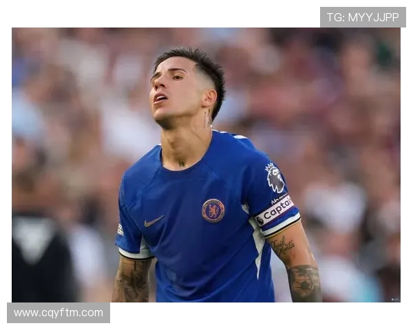 恩佐英超表现平平:战术适配与角色定位解析 恩佐英超表现平平:战术适配与角色定位解析